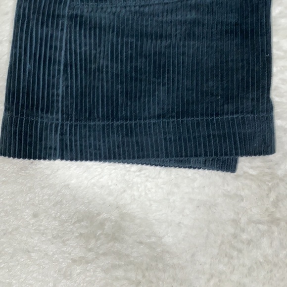 High-Waisted Corduroy Mini Skirt - Picture 4 of 6